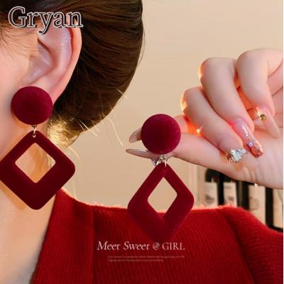 Gryan红色丝绒几何耳环2025新款感婚礼新娘夸张喜庆耳钉耳饰送闺蜜礼物 红色